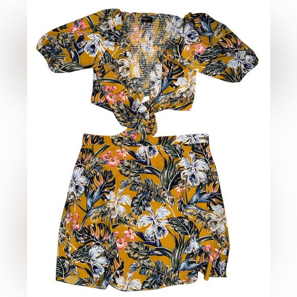 Rebdolls Dresses & Skirts - Rebdolls Mustard Floral Tie-Front Skirt Set